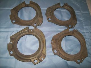 3573493 HEADLIGHT CUP RETAINER 72-74 CHALLENGER