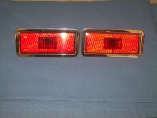3420827 70-71 DUSTER REAR SIDE LIGHT