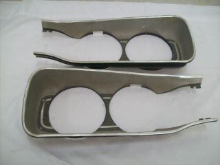 2898150-1 HEAD LIGHT BEZEL