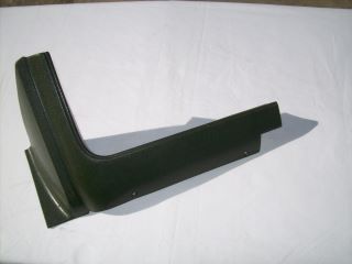 2984025 LEFT LOWER DASH COVER 71-74 E-BODY GREEN