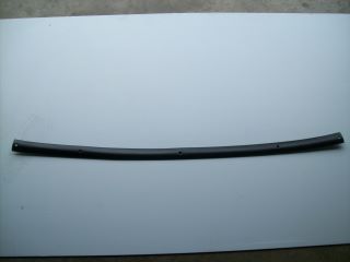2895803 E-BODY INSIDE FRONT UPPER WINDOW TRIM