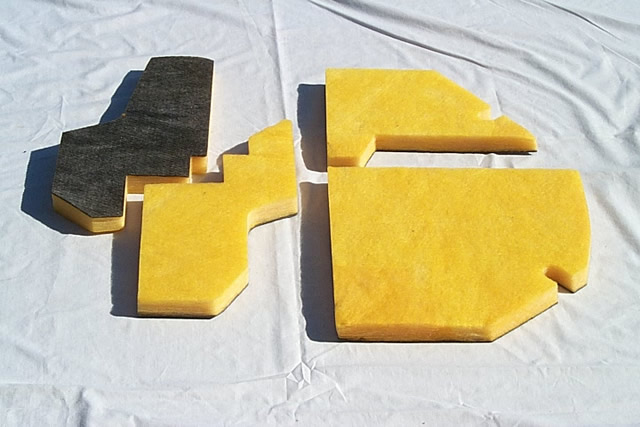 2704004 KICK PANEL INSULATION 66/70 B-BODY