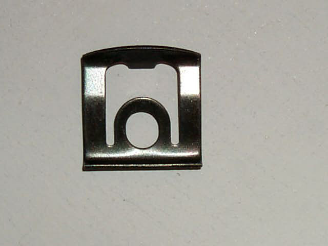 6002206 WINDOW TRIM CLIP 68-75 A-BODY