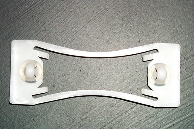 6002250 BODY MOULDING CLIP 67 CORONET 500