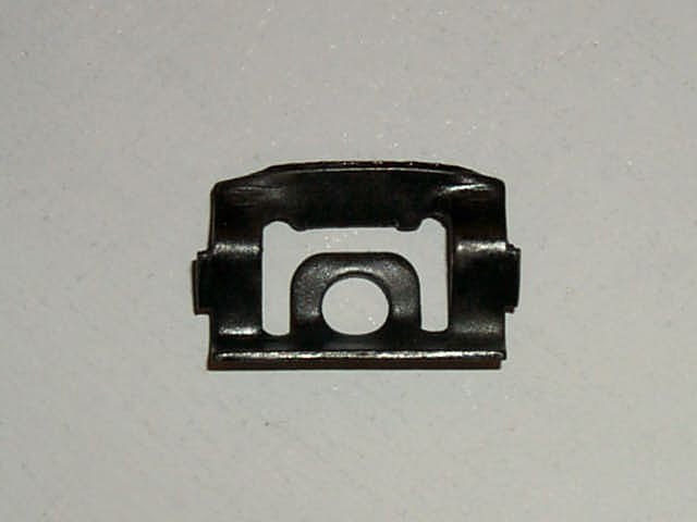 6002615 WINDOW TRIM CLIP 68-75 A-BODY