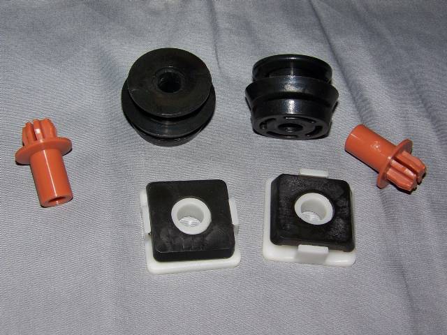 1000049A QUARTER WINDOW GUIDES E-BODY