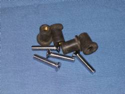 1000142 INSERT NUT/SCREW CUDA HOOD