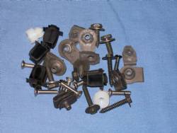 1000177 GRILLE HARDWARE KIT 72-74 CUDA