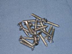 1000343 SCREW SET 70 CUDA ROCKER TRIM