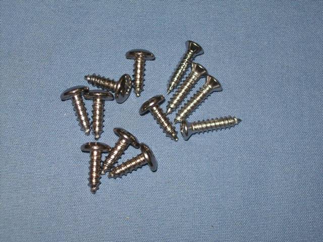 1000423 SCREW SET SILL PLATE E-BODY AND 71-74 B-BODY 3815