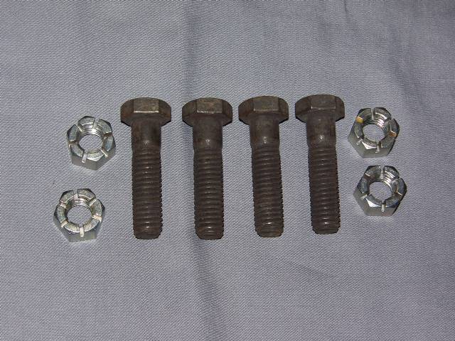 1000438 BOLT SET HEMI EXHAUST 66-67 3830