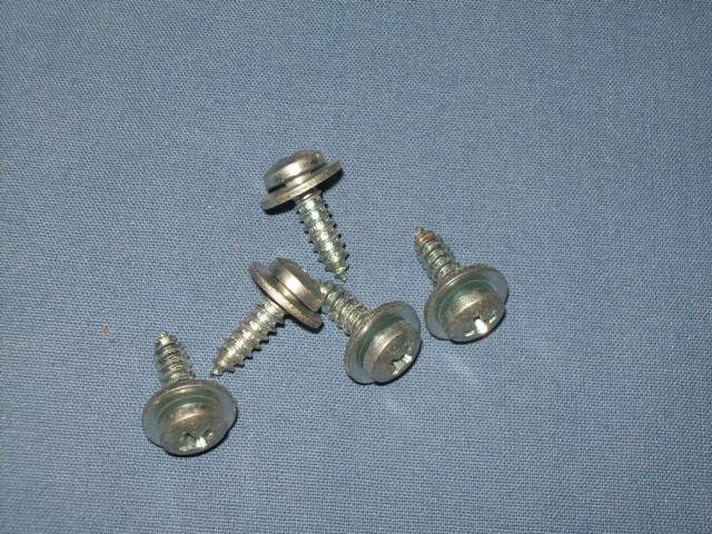 1000458 SCREW SET TRUNK TUBE SEAL 70-74 A-BODY 3851