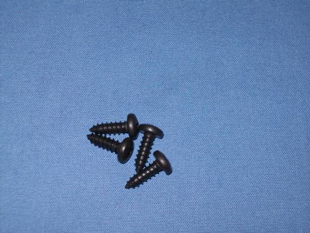 1000497 SCREW SET E BODY DASH RADIO COVER