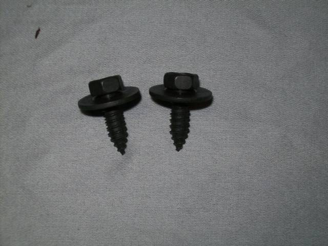 1000530 REAR SEAT BACK TO FLOOR SCREWS