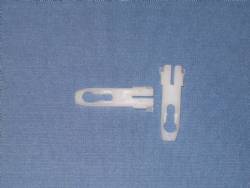 1011354 BODY MOULDING CLIP VINYL TOP