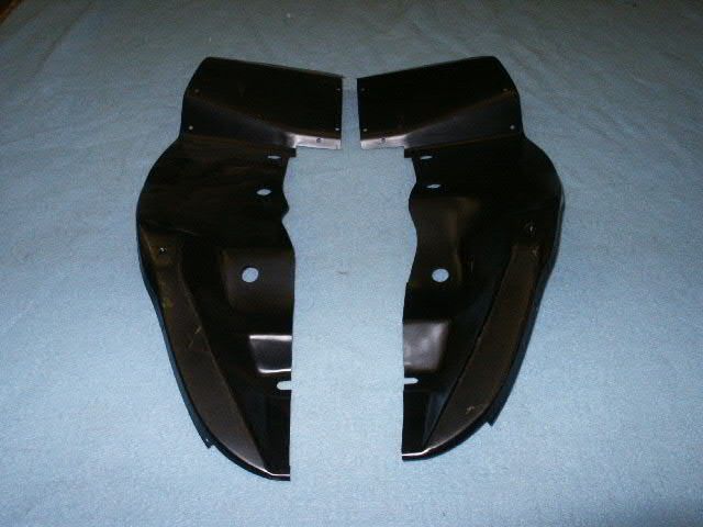 1601018 SPLASH SHIELD FRONT OF DOOR HINGE 68-70 PLYMOUTH B-BODY