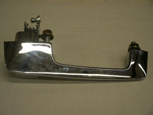 1601044 DOOR HANDLE 66-67 B-BODY EXTERIOR