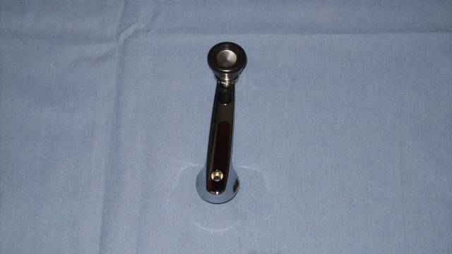 1602001 WINDOW CRANK HANDLE 68/74