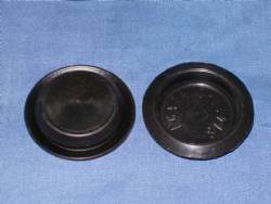 2027005 BODY PLUG PLASTIC 1 1/4