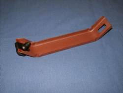 4042001 BATTERY TRAY BRACE  E BODY & 70-72 B-BOD