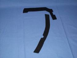 9091015 HEADLITE TO FENDER SEAL 68-69 CORONET